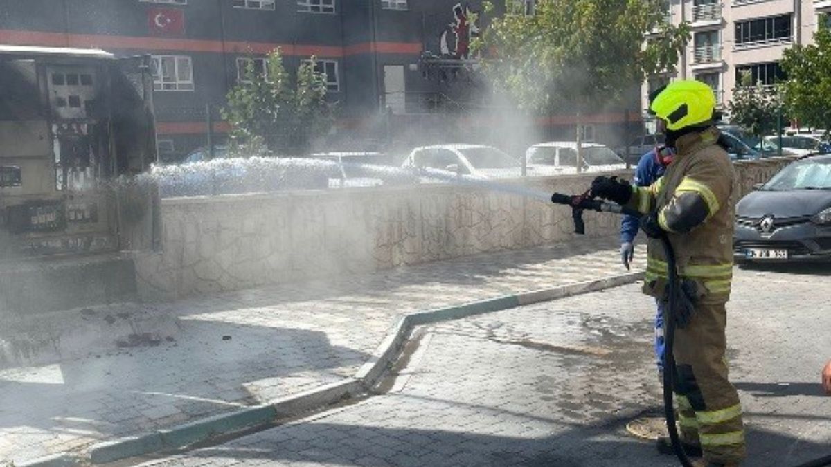 Balıkesir'de trafoda yangın çıktı