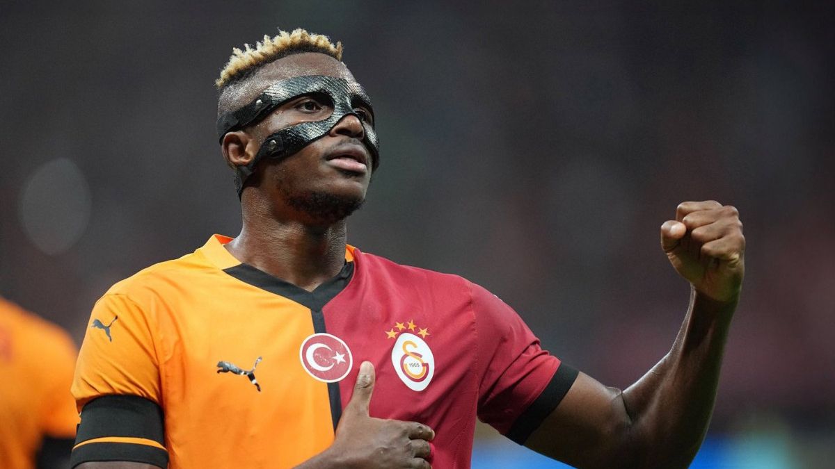 Osimhen'den uçakta Galatasaray paylaşımı