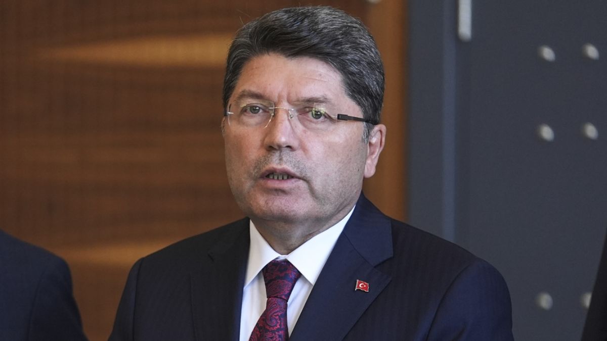 Yılmaz Tunç: Adalet teşkilatımızı güçlendiriyoruz