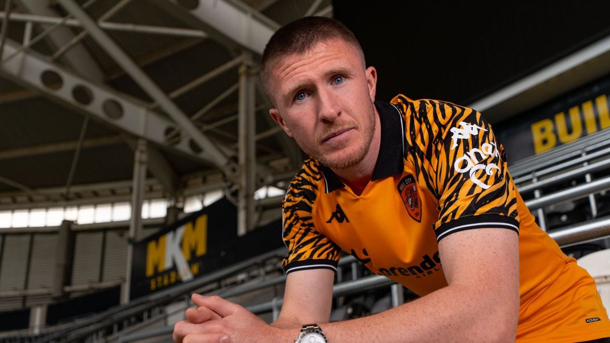 John Lundstram, Hull City'nin yolunu tuttu