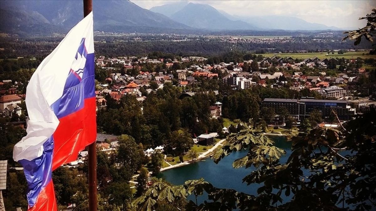 Slovenya'dan İsrail kararı: Silah ticareti tamamen durduruldu