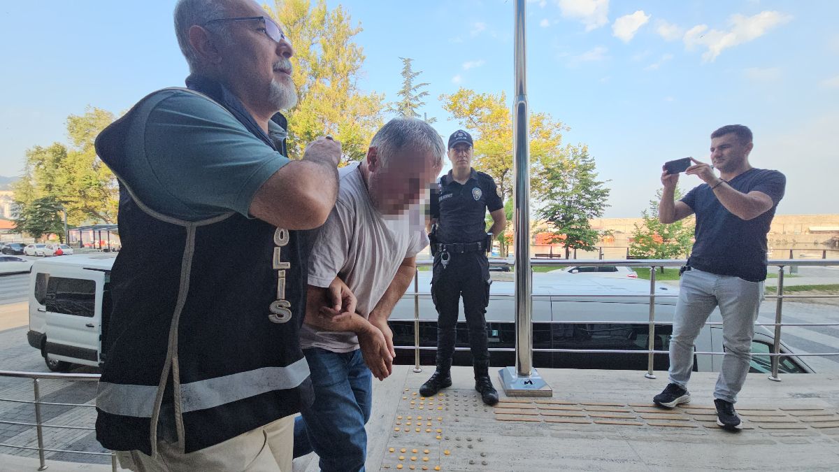 Zonguldak'ta define ararken yakalandılar