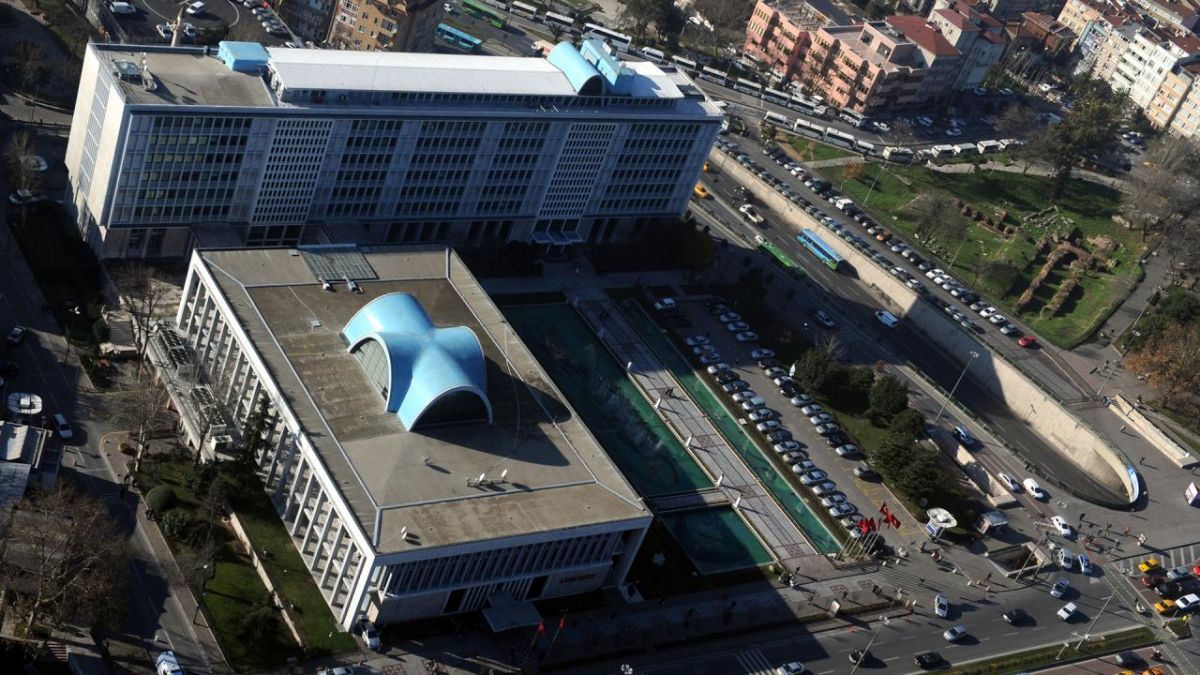 SON DAKİKA! İBB'ye yeni operasyon: 44 şüpheli hakkında gözaltı kararı