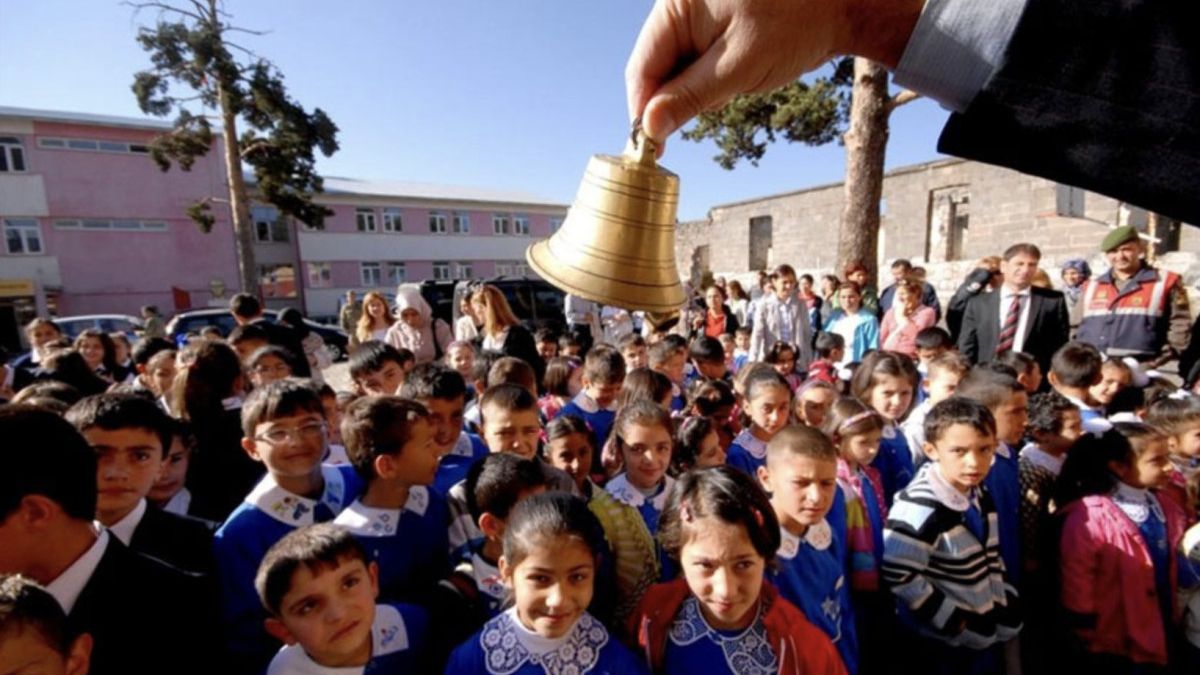 MEB, uygun okullarda 'zilsiz okul' uygulamasına geçecek