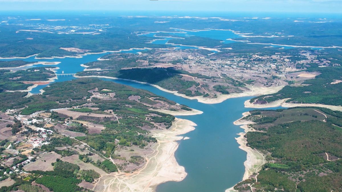 Megakent'te barajlar alarm veriyor: İstanbul'u besleyen barajlar çekildi