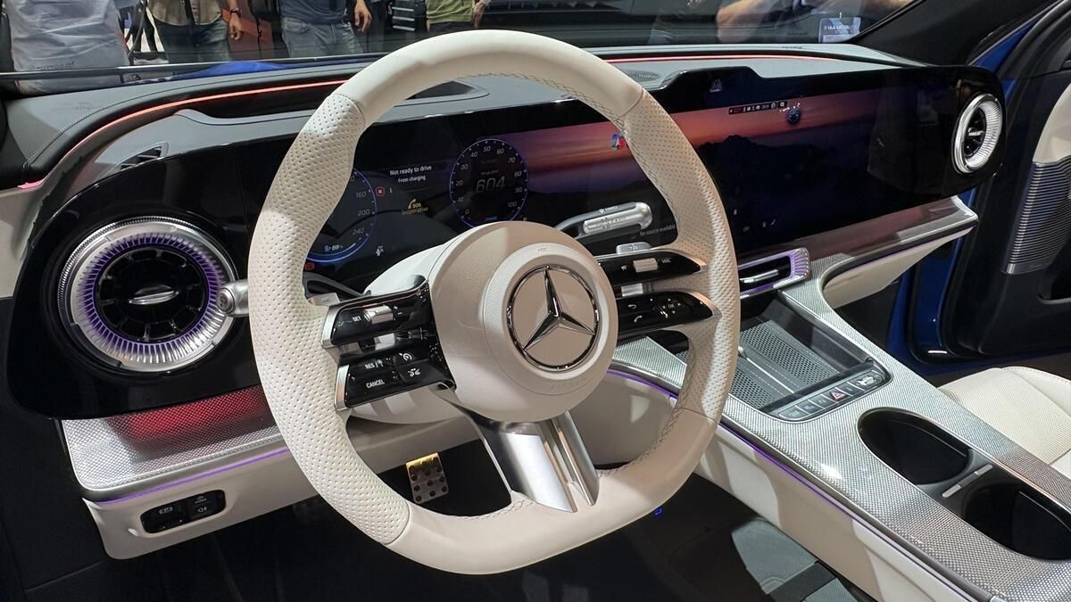 Mercedes modellerine fiziksel düğmeler geri geliyor