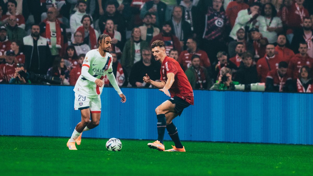 Lille ve Paris Saint-Germain puanları paylaştı