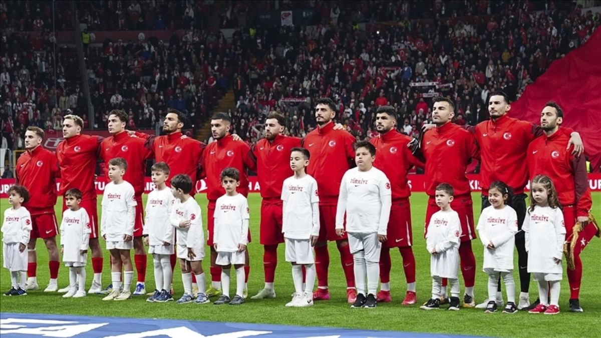 Şifresiz maç keyfi! 11 Ekim 2025 Bulgaristan-Türkiye maçı CANLI yayın kanalı...