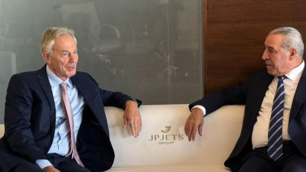 Filistin Devlet Başkanı Yardımcısı Al-Sheikh, Tony Blair ile bir araya geldi