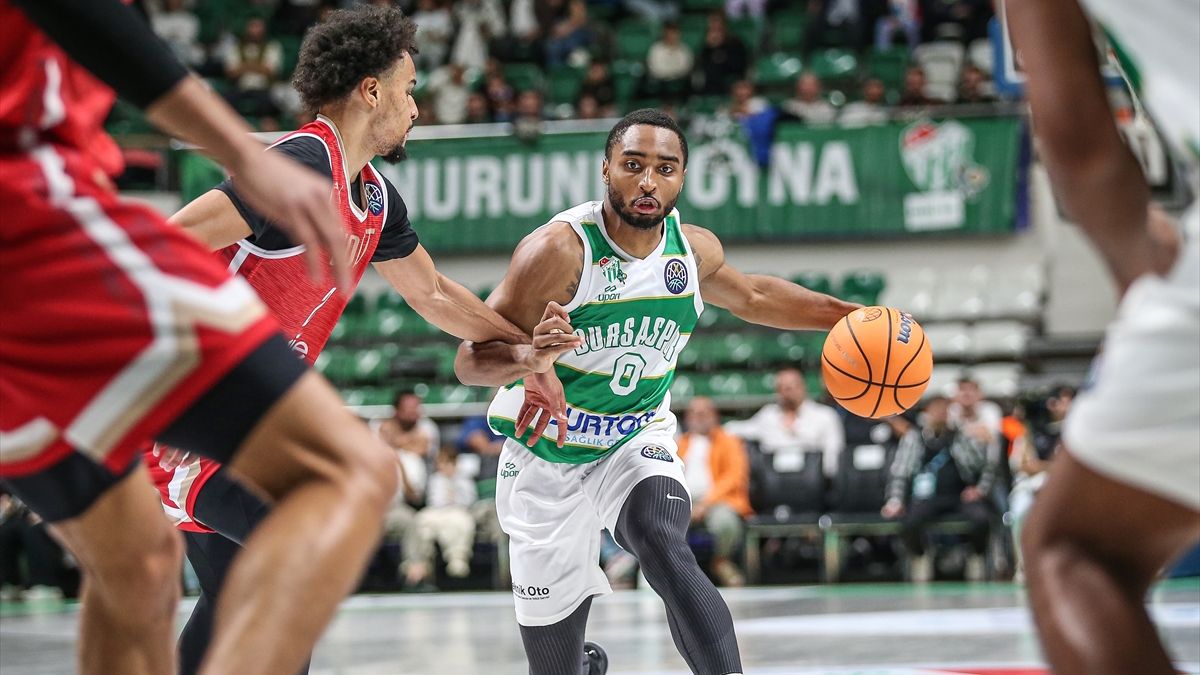 Bursaspor Basketbol, Cholet Basket'e mağlup oldu