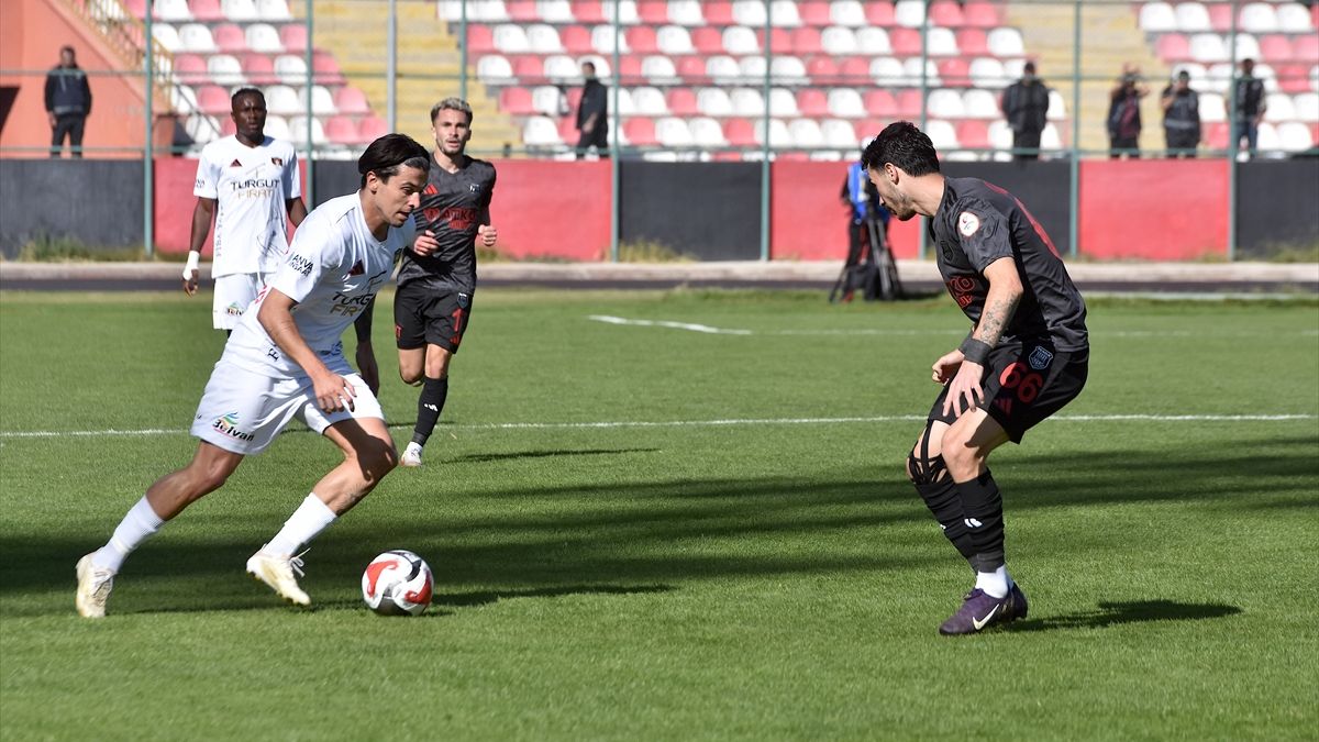 Vanspor - Pendikspor maçında kazanan yok