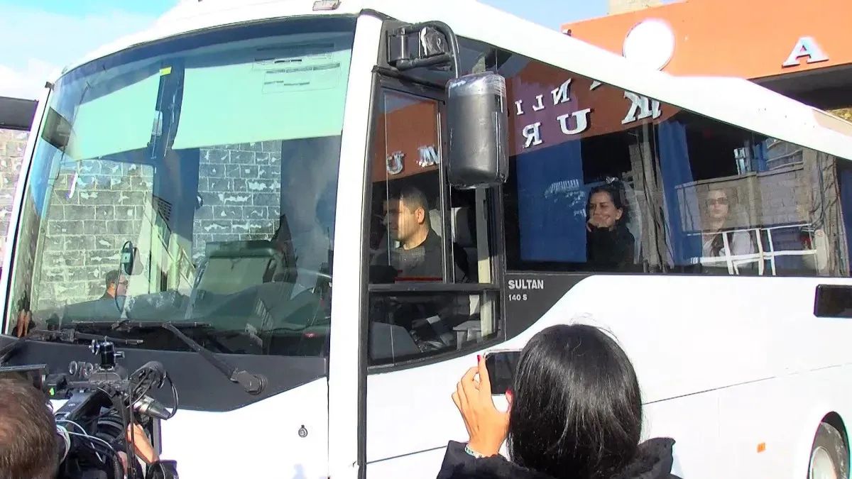 Uyuşturucu soruşturmasında son durum: 7 ünlüye takipsizlik kararı - Güncel Son Dakika Haberleri