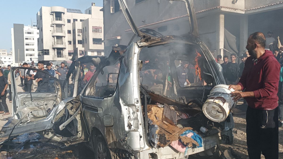 İsrail'in Gazze’ye düzenlediği hava saldırısında 5 kişi hayatını kaybetti