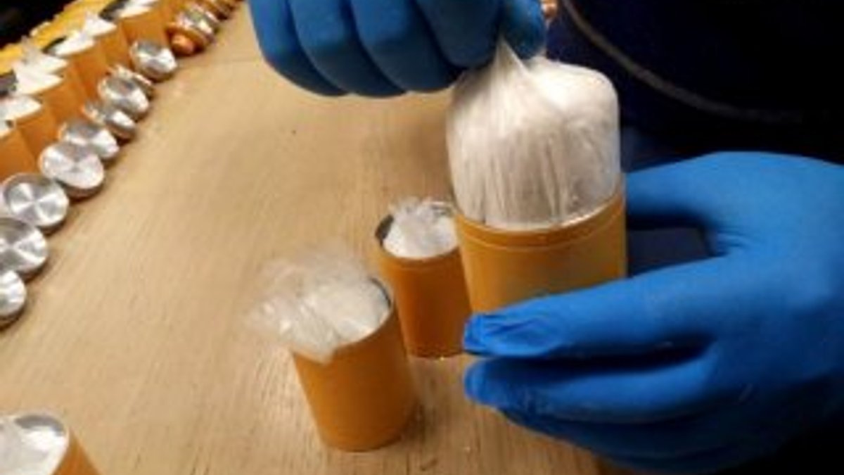 Yanlış teslimat yapılan gizlenmiş kokaini polis buldu