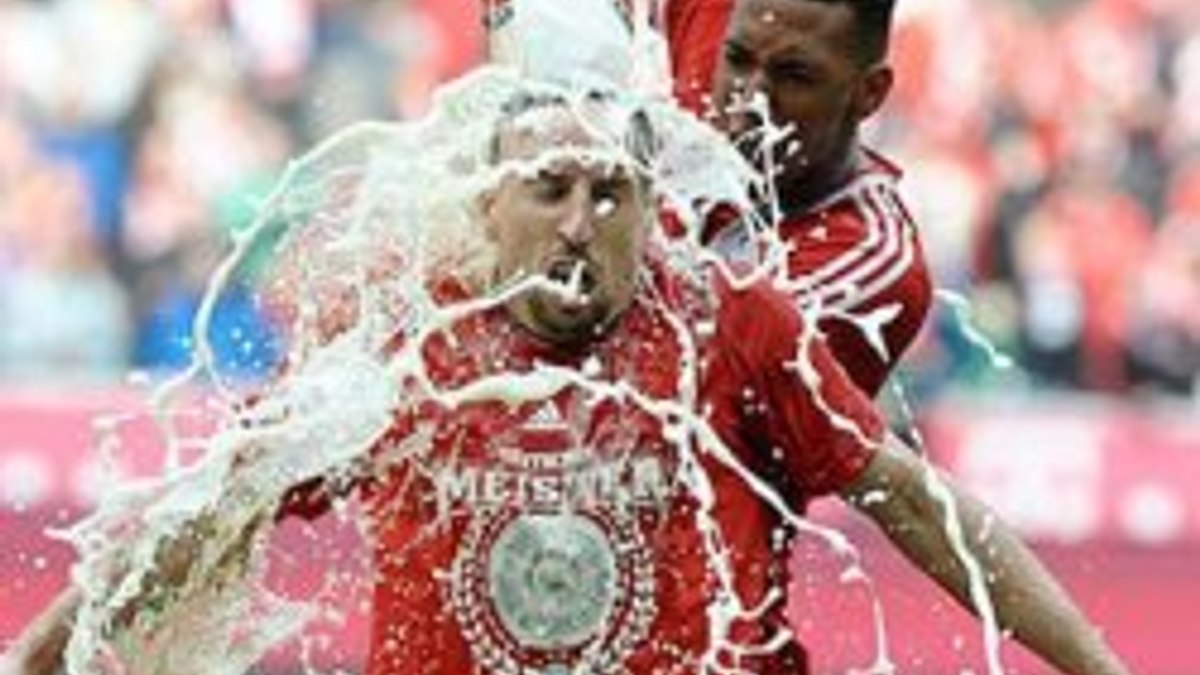 Müslüman Ribery'e biralı şaka - Video
