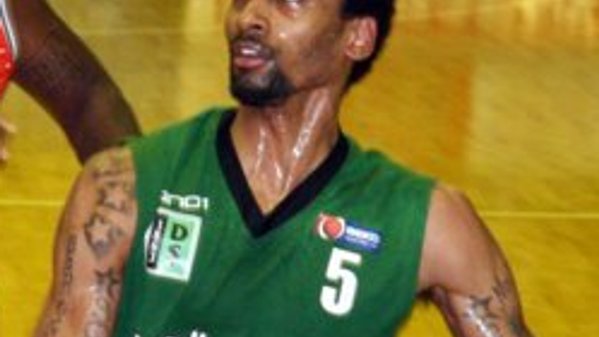 Darüşşafaka eski oyuncusu Quincy Douby'i transfer etti