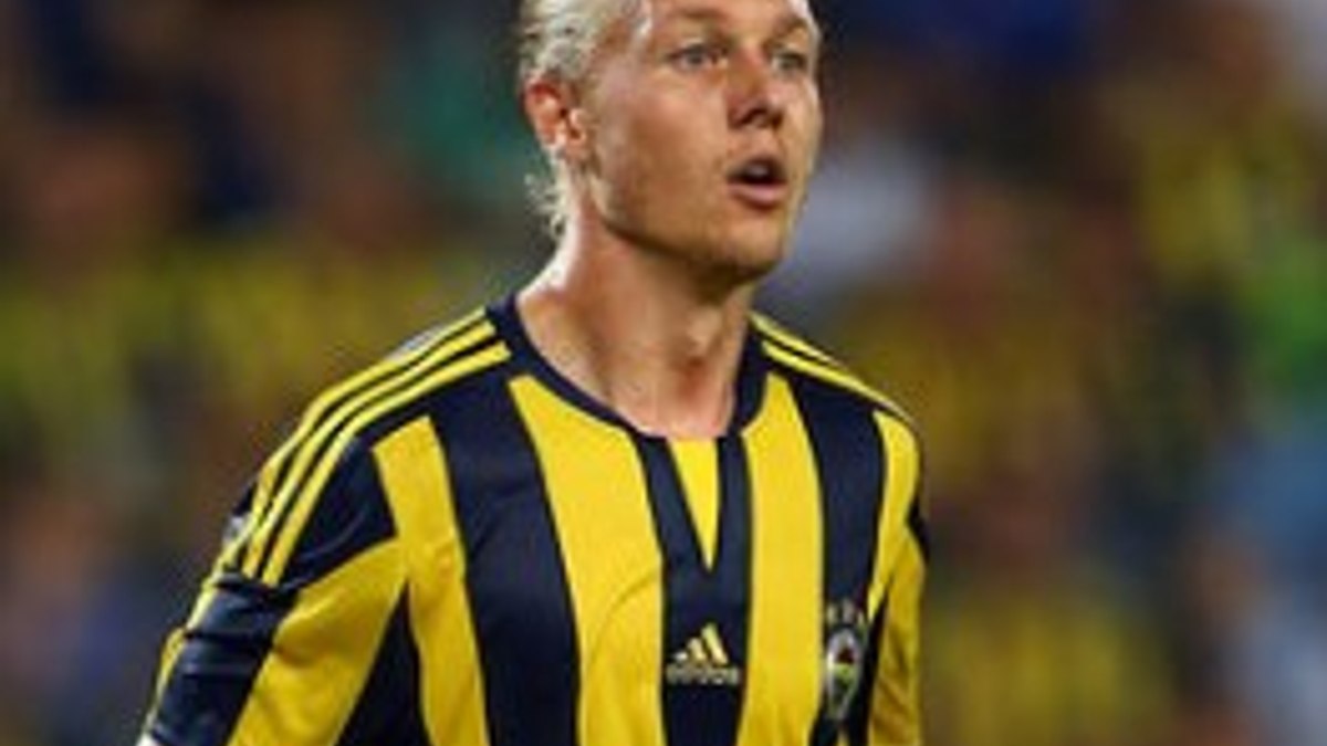 Simon Kjaer kendine geldi