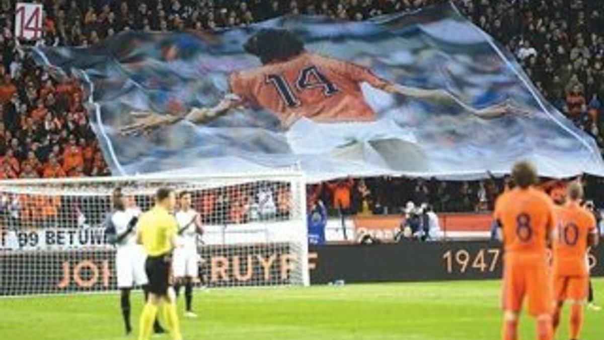 Ajax'ın stadının adı Johan Cruyff Arena oldu