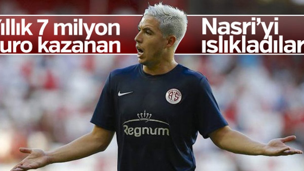 Antalyaspor taraftarı Nasri'yi ıslıkladı