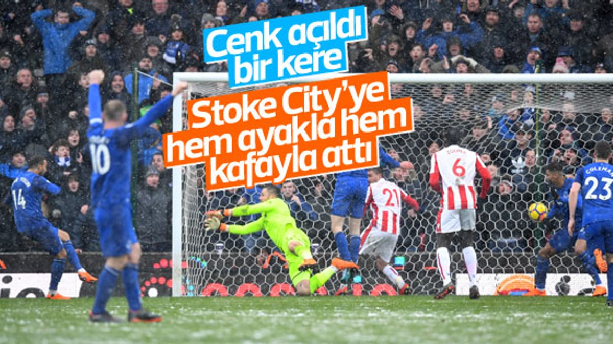 Cenk Tosun, Stoke City'ye 2 gol attı