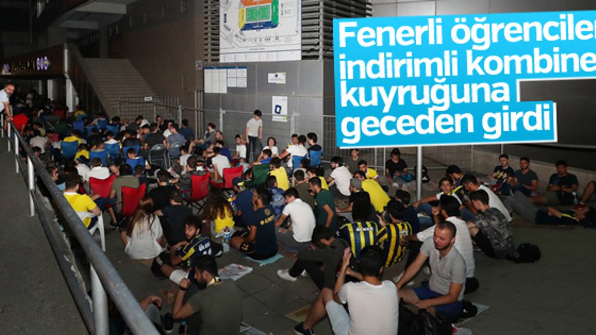 Fenerbahçeli öğrenciler kombine kuyruğunda