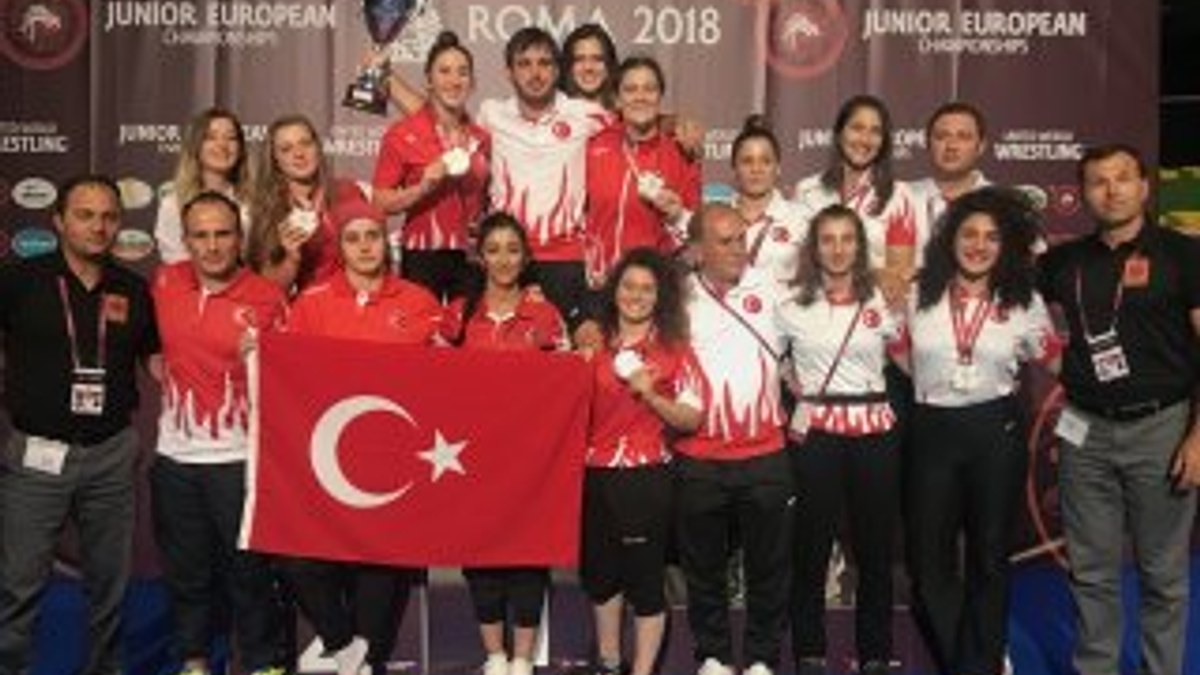 Avrupa Gençler Güreş Şampiyonası'nda Türkiye üçüncü