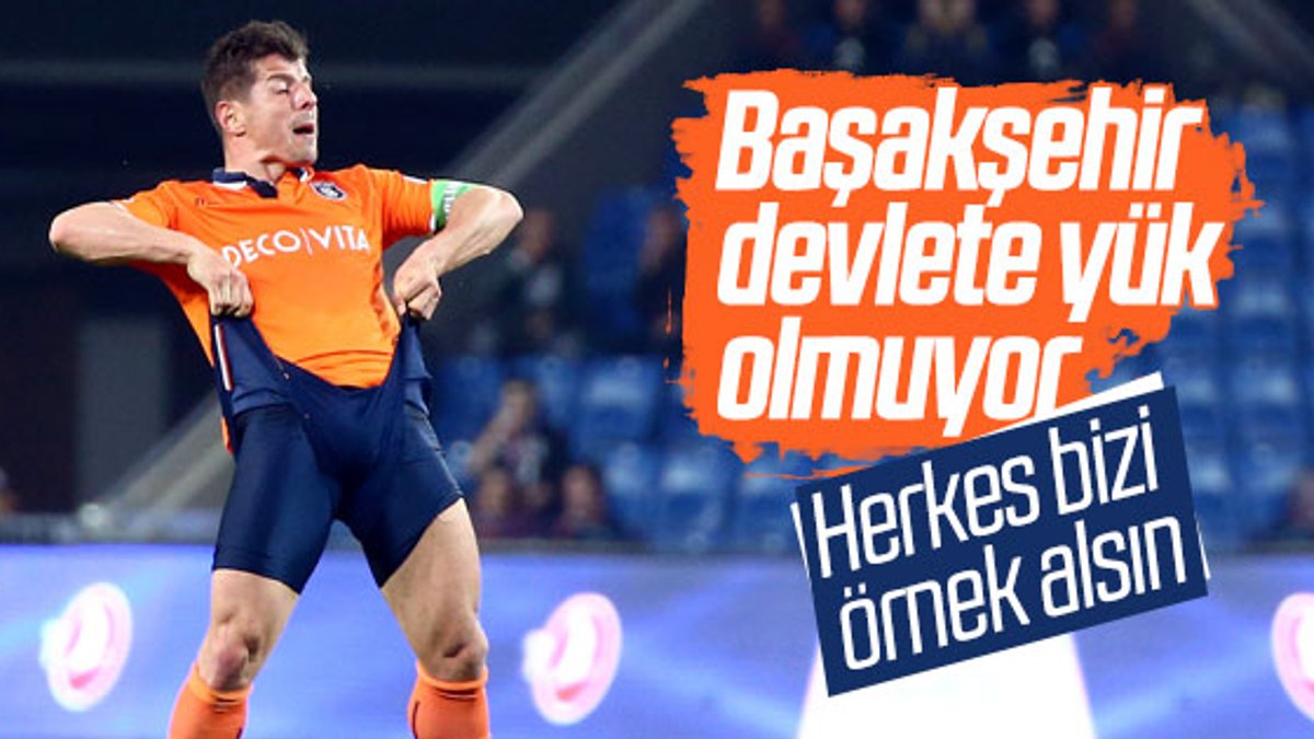 Emre: Tüm kulüpler Başakşehir'i örnek alsın