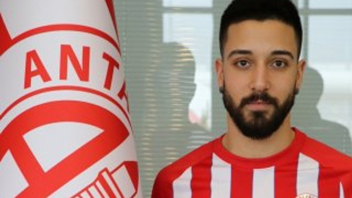 Tarık Çamdal 1 yıl daha Antalyaspor'da