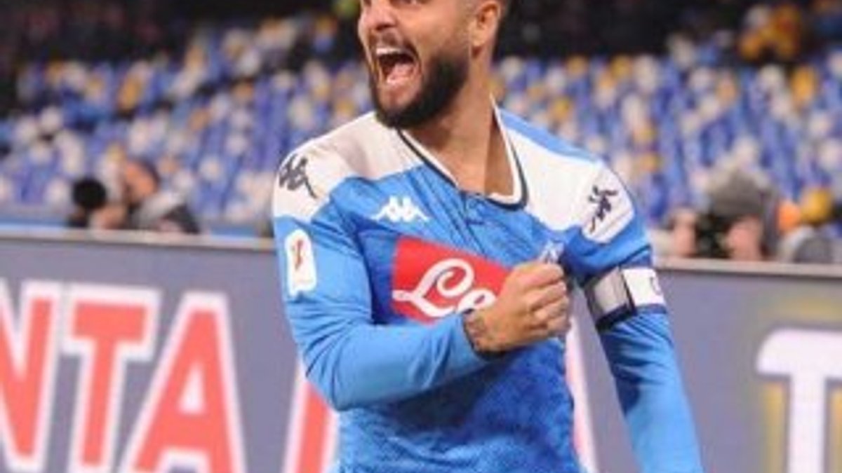 Napoli, İtalya Kupası'nda son şampiyon Lazio'yu eledi