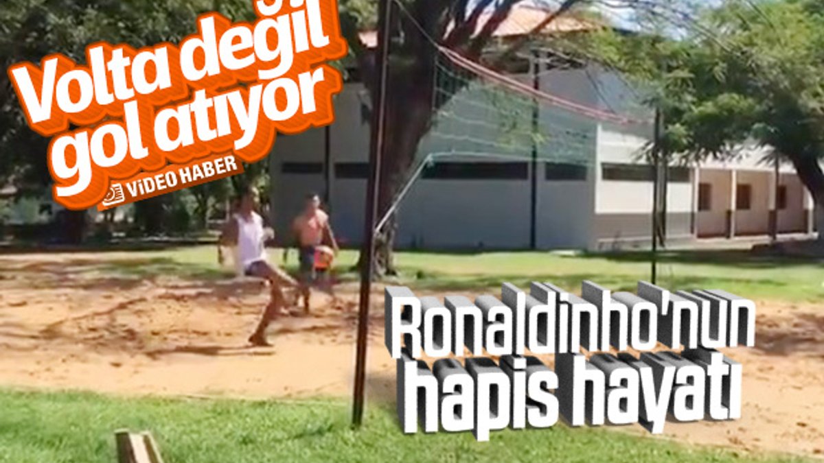 Ronaldinho ayak tenisi oynadı