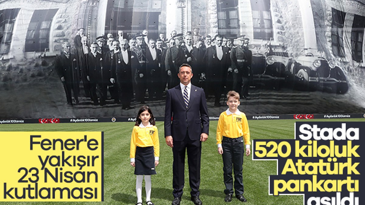 Fenerbahçe'den 23 Nisan için dev pankart