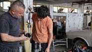 Adana'da işçiler bayrama tamirhanede girdi: Emekçiler gelecek için endişeli