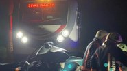 Malatya'da feci kaza: Trenle çarpışan sürücü can verdi