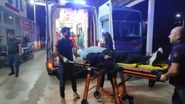 Adana'da otomobil bariyerlere çarptı: 2 yaralı