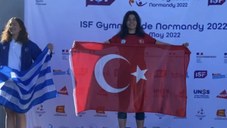 Dünya şampiyonu genç yüzücü Mehlika: Hedef Paris