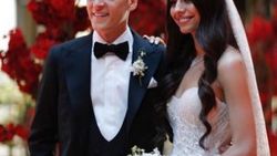Mesut Özil kesenin ağzını açtı