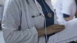 Doktorlardan ölen meslektaşları için yardımlaşma sandığı