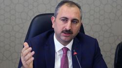 Adalet Bakanı Gül'den, Aylin Sözer paylaşımı
