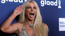Britney Spears, çıplak fotoğraf paylaştı