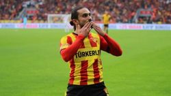 Halil Akbunar kariyer rekorunu kırdı