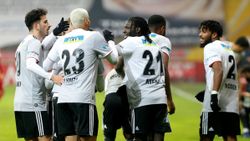 Beşiktaş-Rizespor maçının muhtemel 11'leri