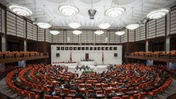 TBMM Genel Kurulu, kanun teklifi görüşülemeden kapandı