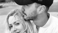 Hadise ile Kaan Yıldırım Maldivler'e gidiyor
