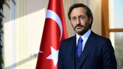 Fahrettin Altun: Avrupalı ırkçıların nefret ateşini İslam'ın barış mesajıyla söndürelim