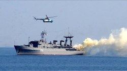 Rus gemisi, Karadeniz'de kendi savaş uçaklarını vurdu