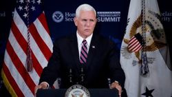 Pence, Guaido'ya destek için Kolombiya'ya gidiyor