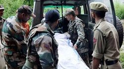 Hindistan, Keşmir'de ölen siviller için belge vermiyor