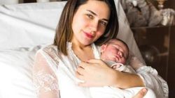 Buse Varol'dan oğluna duygusal mesaj