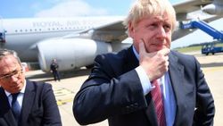 Johnson, AB'den cevap bekliyor