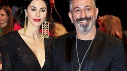 Defne Samyeli, yeni yıla sahnede girecek